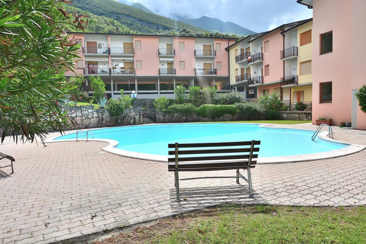 Residenza Candor With Pool Malcesine Dış mekan fotoğraf